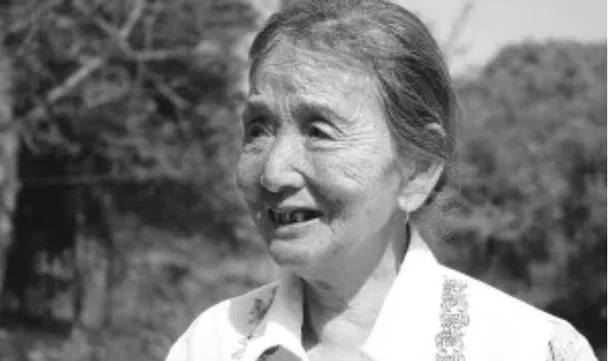 红姐是谁？揭秘这位传奇女子背后的故事