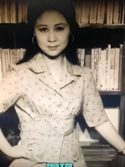 红姐是谁？揭秘这位传奇女子背后的故事