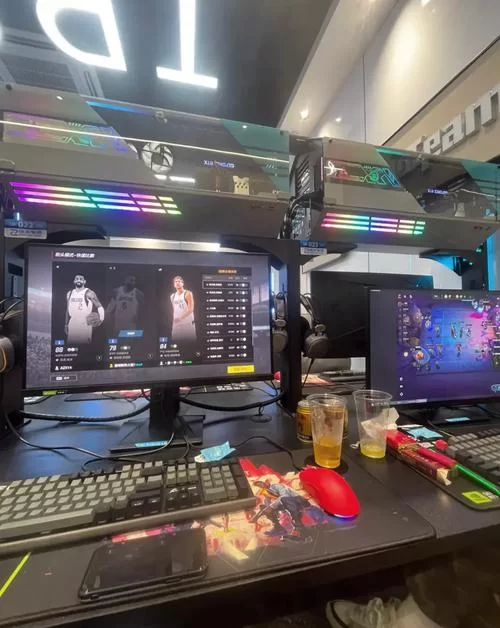 网吧电脑适合家用吗？购买前有哪些坑需要注意？