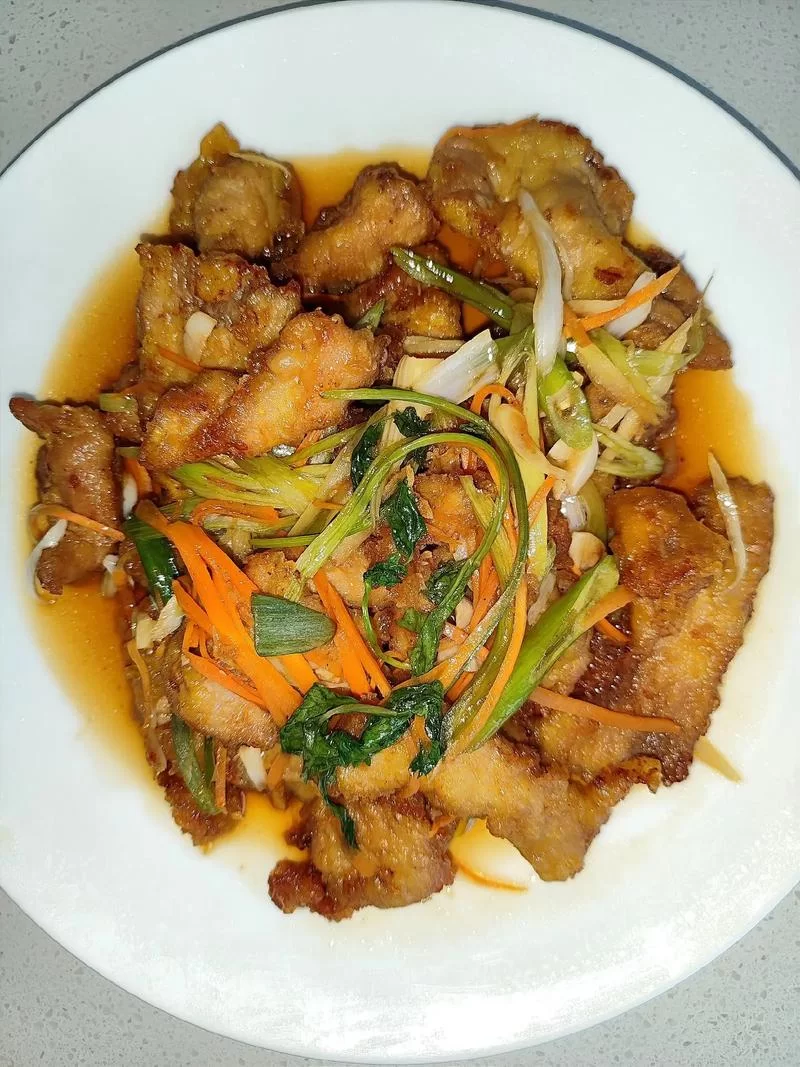 自己在家做锅包肉，用什么肉最好？猪里脊肉！