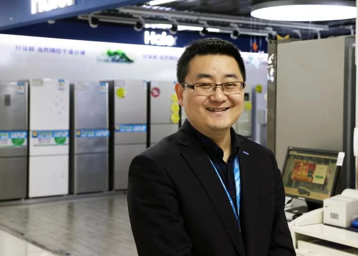 苏宁易购24小时人工客服电话，解决您的购物难题，方便快捷！