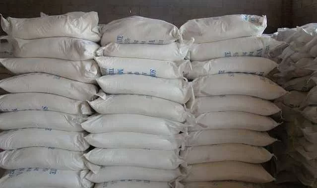解密冰晶石的作用：从铝电解到日常用品