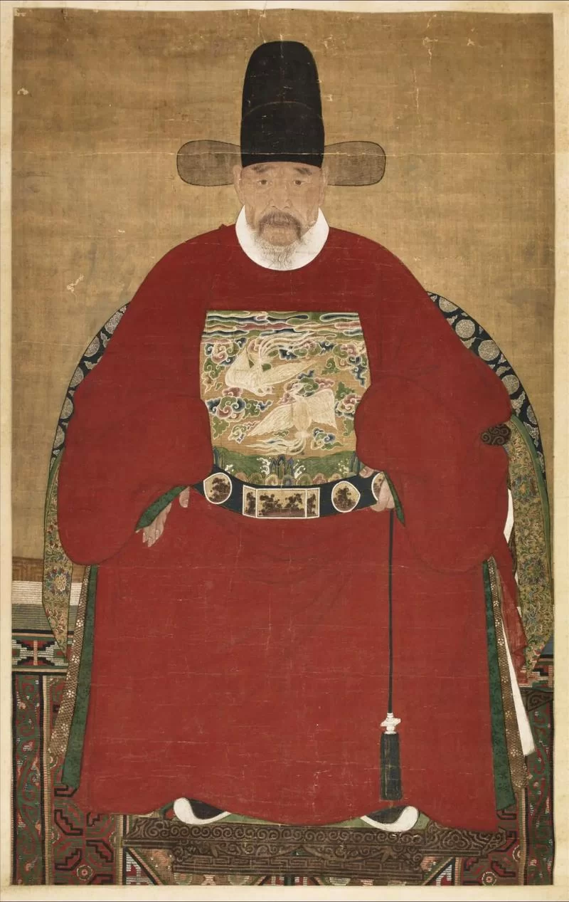 解读官服：古代官员的服装制度及象征意义