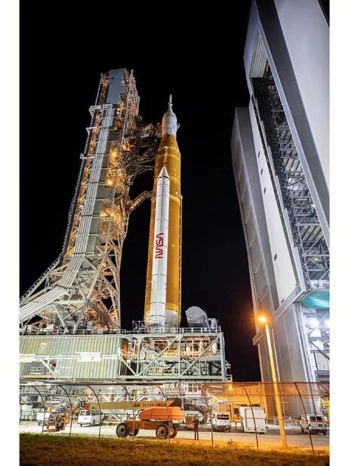详解2SLS：解决内生变量问题的利器