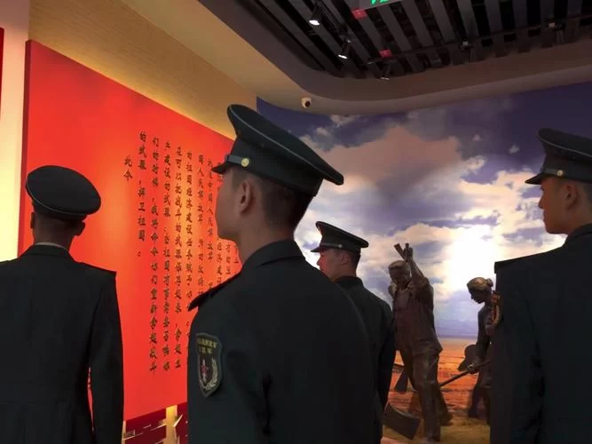 走进彩虹边境：感受边疆地区的爱国情怀