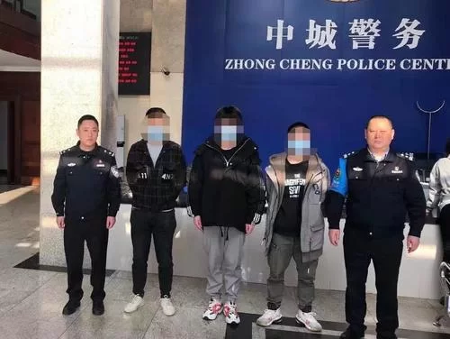 蹲守是什么意思？公安抓捕常用语大揭秘