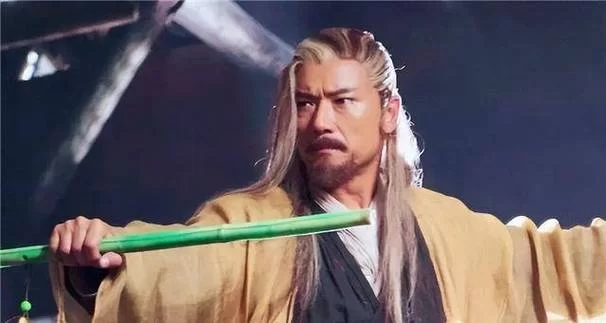 金庸笔下黄药师的结局：是隐退江湖还是壮烈牺牲？