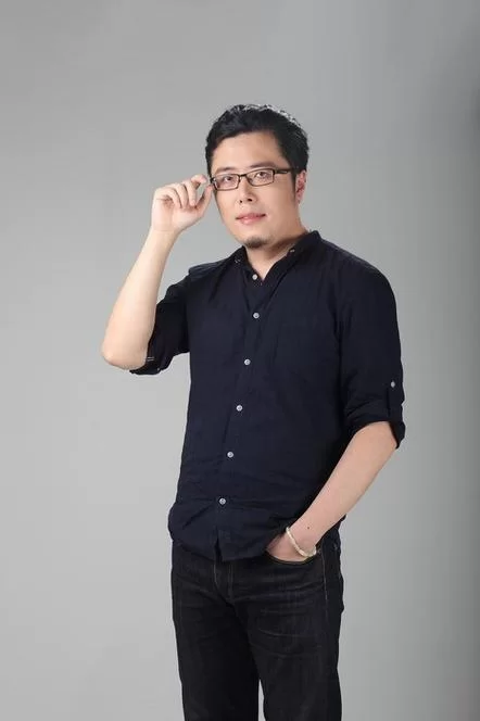 钟离配音演员是彭博吗？带你了解配音幕后