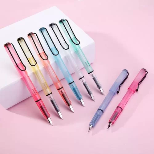 钢笔为什么被淘汰了？圆珠笔的便捷性完胜钢笔？