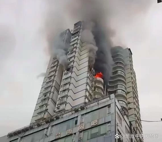 高楼地震逃生技巧：从高楼撤离时应走哪里？