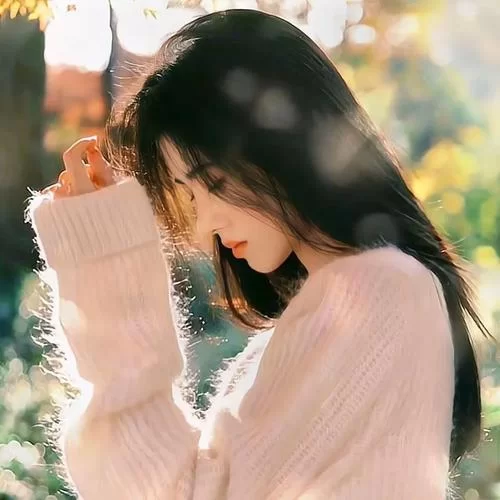 高颜值擦边头像：气质女生头像图片分享