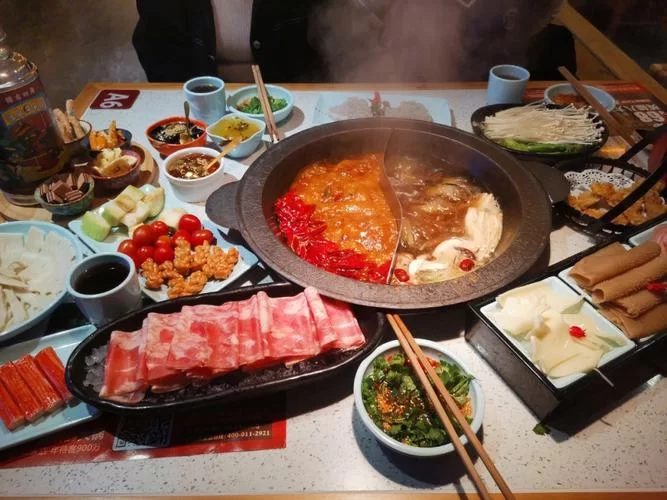 麻辣英雄火锅店：揭阳也能吃正宗重庆火锅