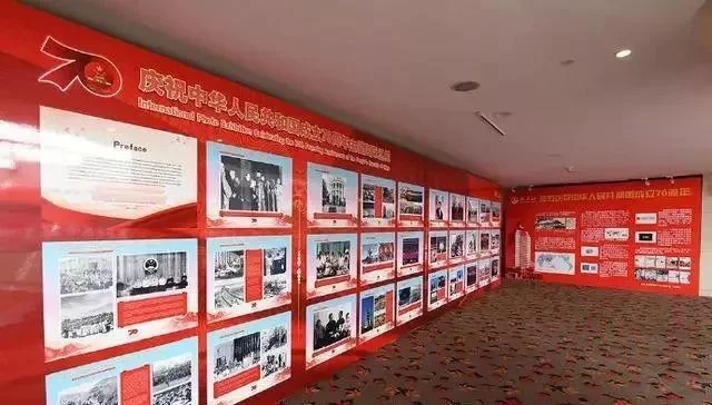 红色房间官网都有啥？独家内容抢先看过来！
