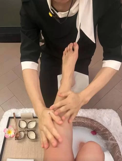 双人会所最新体验：情侣SPA按摩，释放身心压力！
