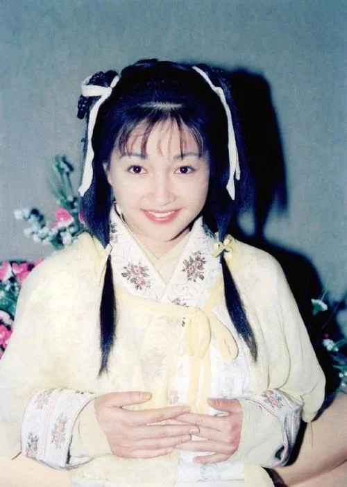 害羞女孩的改造杨过游戏，教你如何逆袭成女神！
