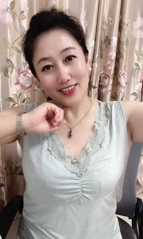 我爱熟女v0.8更新地址哪里找？最新下载入口在这里！
