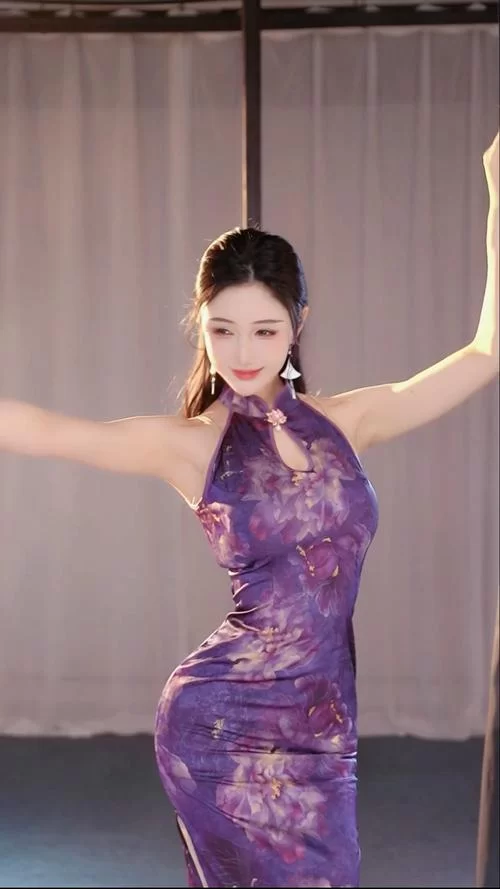 热舞女郎下载地址哪里有？分享几个好用的给你！
