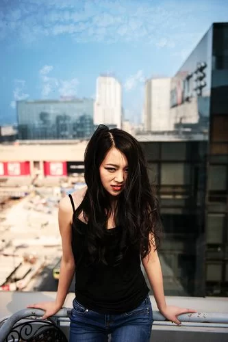 都市媚影最新版本好玩不？听听老玩家怎么说就知道！