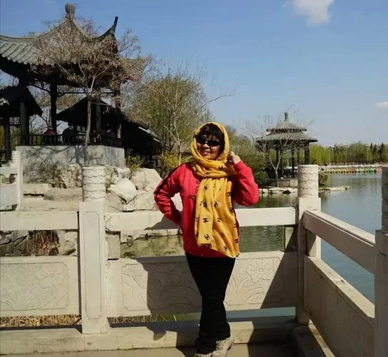 好色管家俏姐妹汉化版最新内容详细介绍