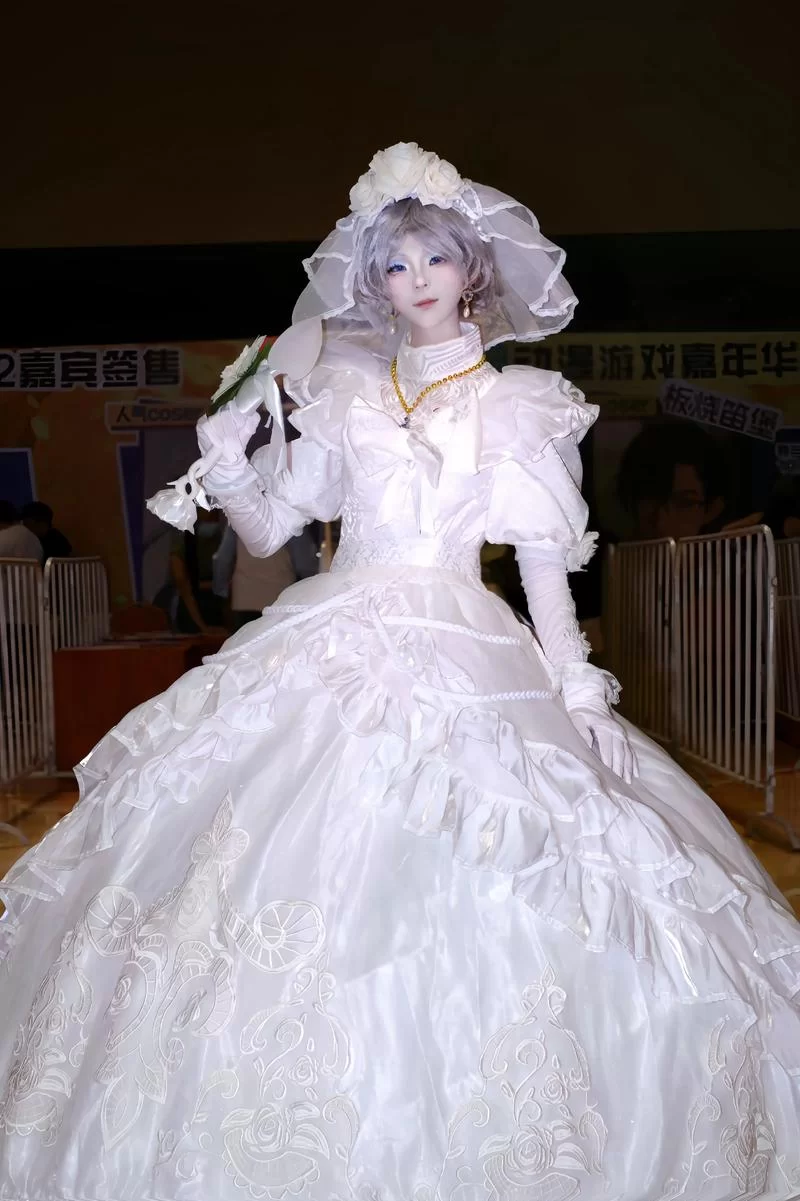 对妻子进行cosplay指导版本大全新手必看攻略