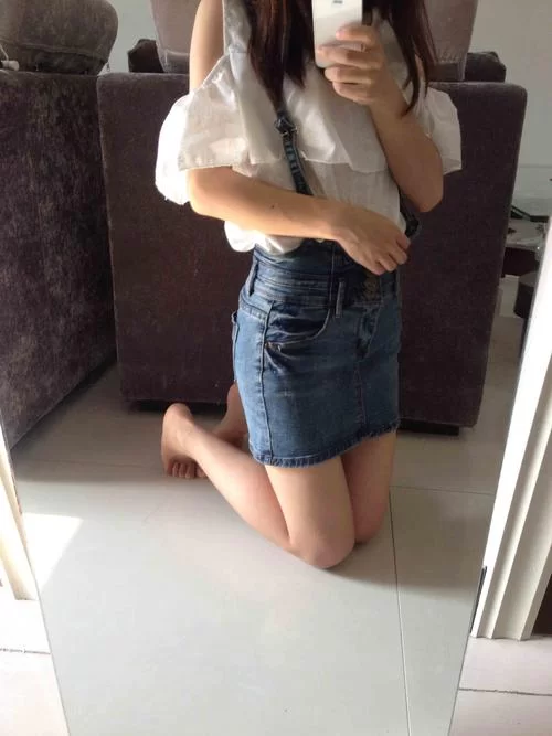 想知道被卖到妓院的我的女朋友最新版本是多少吗