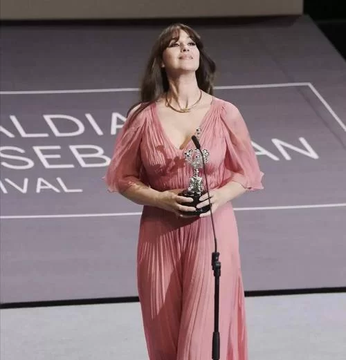 时尚女王莫妮卡第2季完结最新幕后花絮