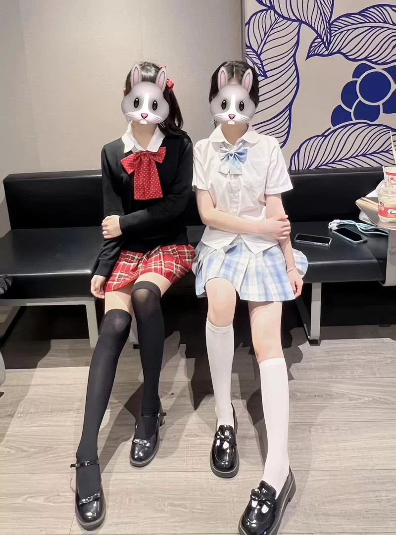 最新版本在员工室与JK的日常细节大揭秘