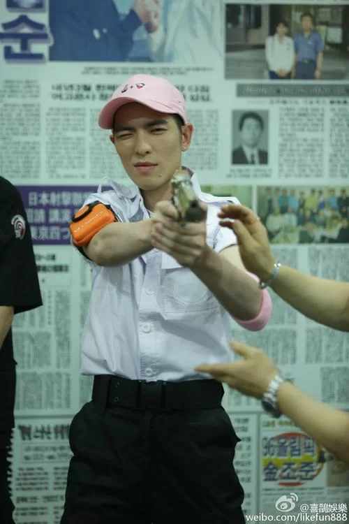 爱与诱惑第1季EP5安卓汉化版下载 剧情精彩不容错过