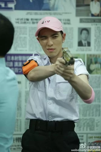爱与诱惑第1季EP5安卓汉化版下载 剧情精彩不容错过