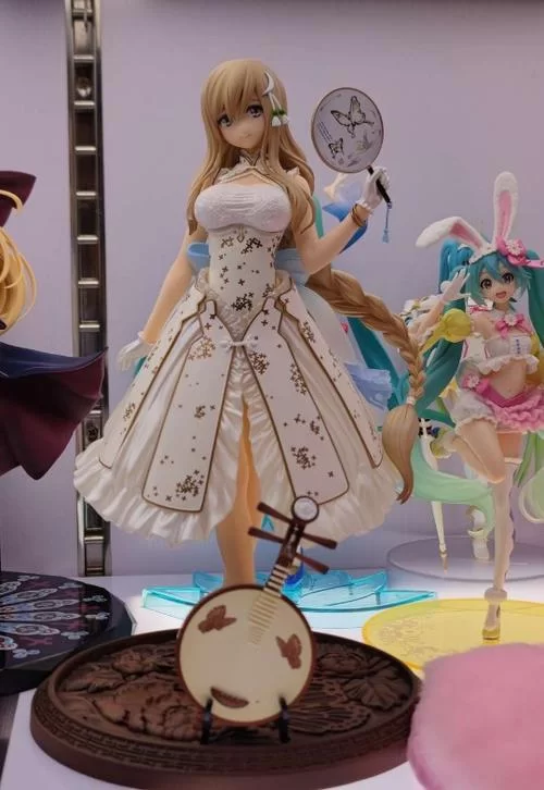 纯洁的女神露娜希亚汉化版最新改动介绍