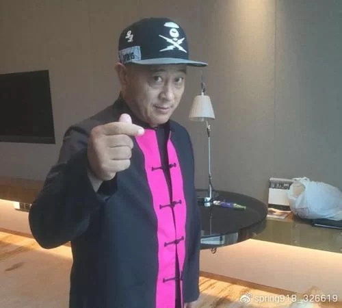 超社保服务人员小缘汉化版更新内容详细介绍